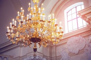 室内的水晶灯家居图片