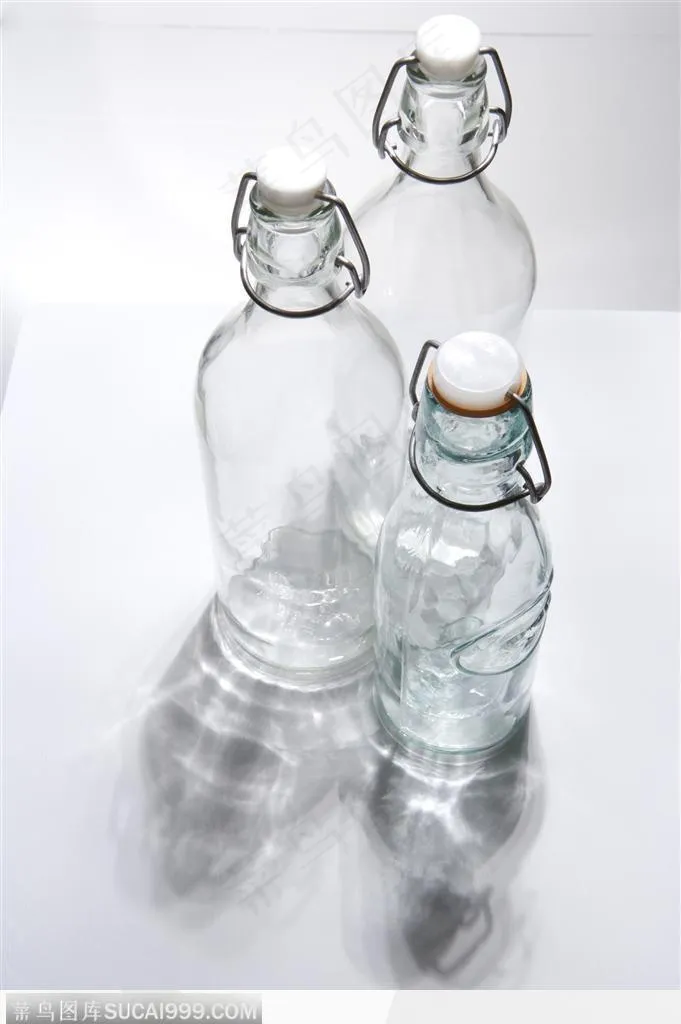 简单生活-三个玻璃瓶