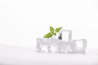 夏天夏季冰苞冰块