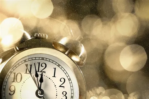 创意金色闹钟时间就是生命高清图片 创意金色闹钟时间就是生命高清图片