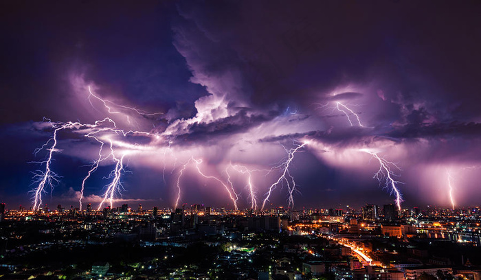 绚丽的雷电夜空景色风景图片