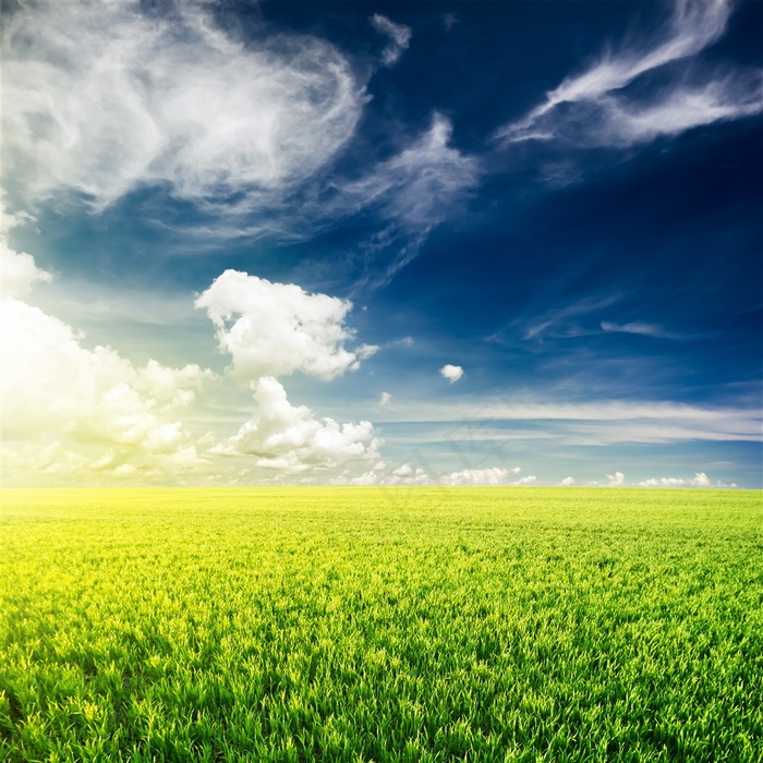 唯美天空草原景色大图