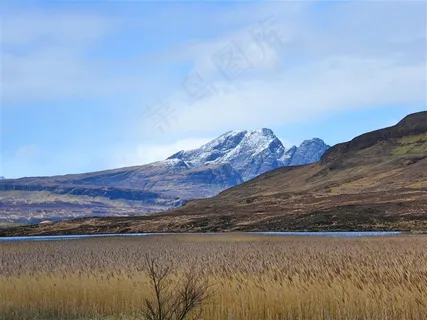 草原山峦图片 草原山峦图片