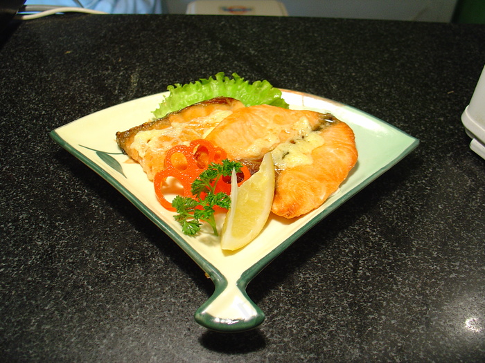 粤菜1555烤三文鱼 20元