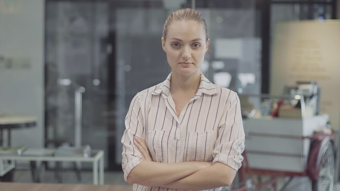 商业企业家女人微笑，肖像