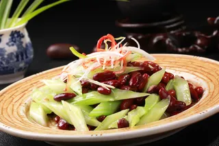 西芹炒红腰豆