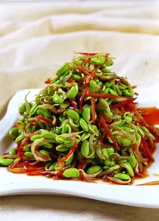 川菜湘菜高清菜谱 绿黑豆拌耳丝  28元份 川菜湘菜高清菜谱 绿黑豆拌耳丝  28元份