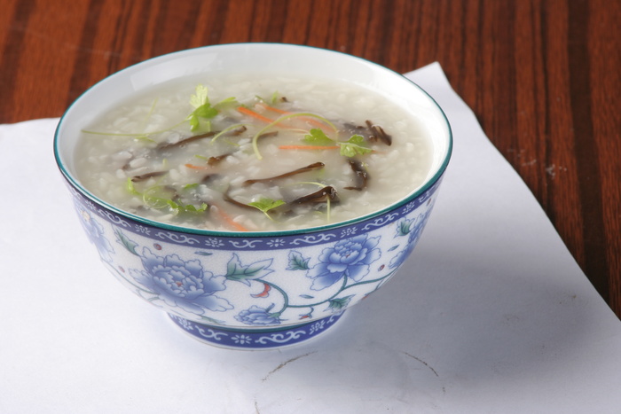 芹香木耳粥 3