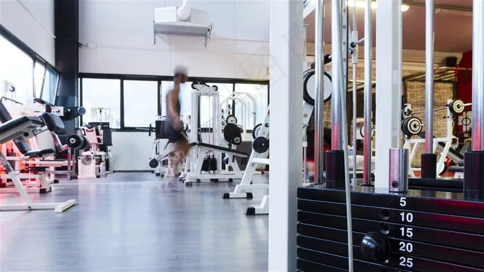 健身俱乐部广告图片