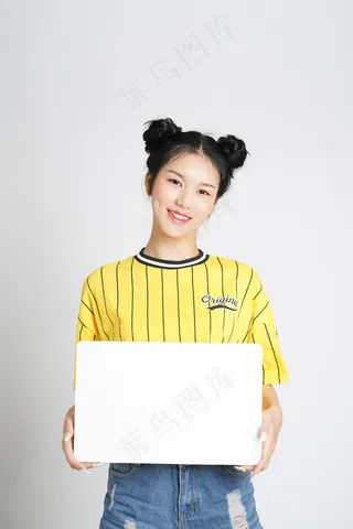 清新唯美可爱的女孩摄影图片