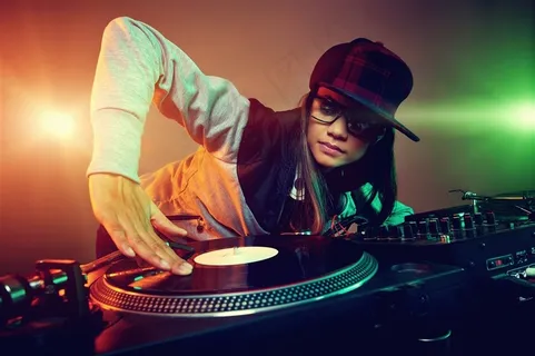 国外美女夜店酒吧