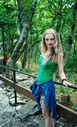 欧美旅拍美女图片