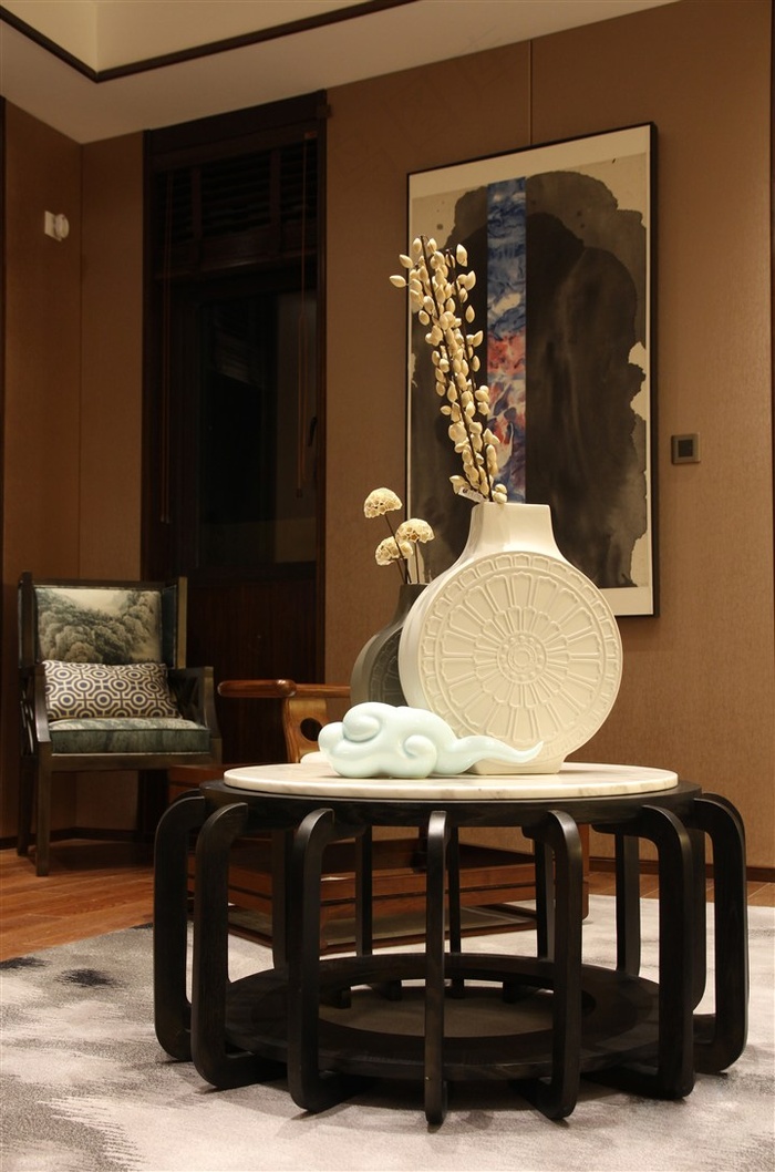 工艺品白色图片