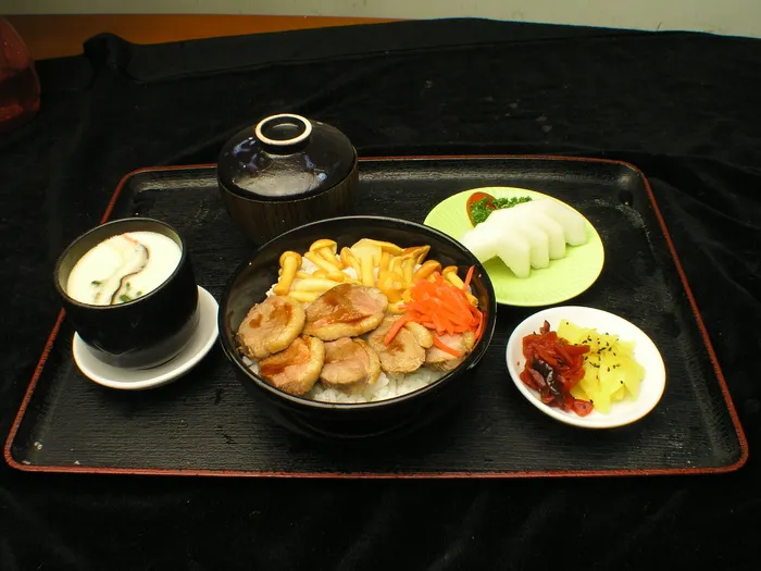 0615滑鸡饭定食