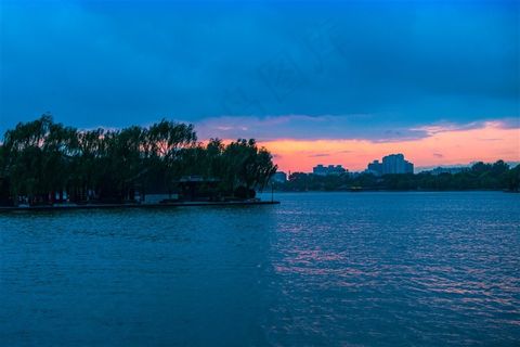 大明湖之湖心岛