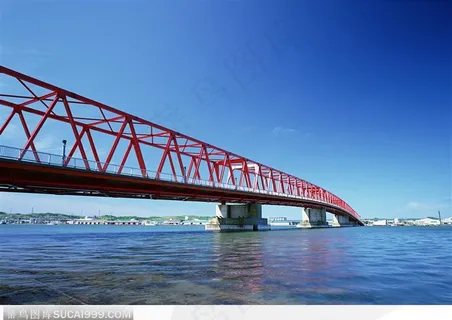 蓝天下的过海大桥