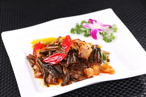 R02555腊肉焖鳝鱼 (2)