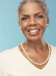 和蔼可亲的老人