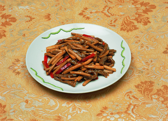 0805CC-005茶树菇炒牛柳 (1)