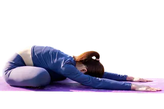 瑜伽人物免扣png