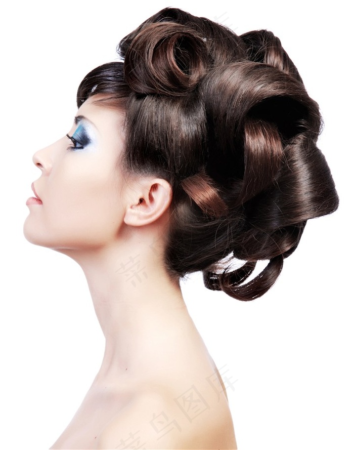 盘发美女侧影