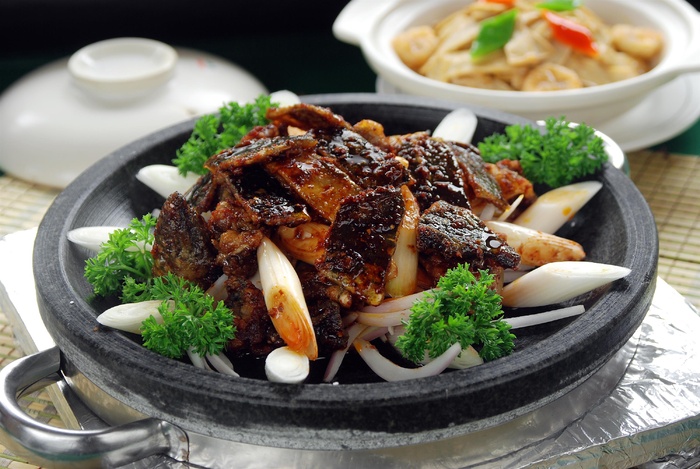 石锅煲类火锅川菜特色菜生爆大甲鱼