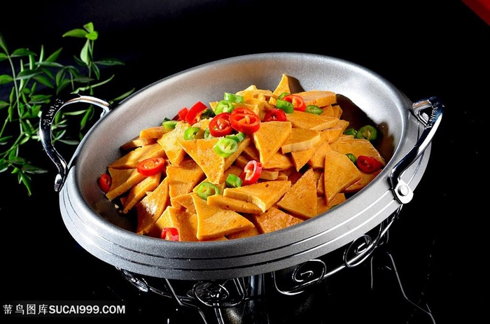 中华美食干锅百叶豆腐摄影图