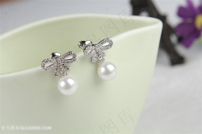 珍珠耳钉耳环