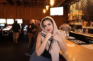 高清外国性感酒吧美女