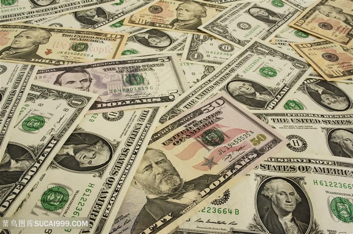 各国货币散放在一起高清图片