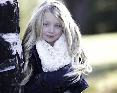 清新唯美可爱的女孩摄影图片