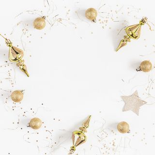 圣诞节垂直画幅场景圣诞装饰金色圣诞球(71)