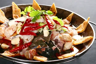 R00606鱼头焖鱼杂 (8)