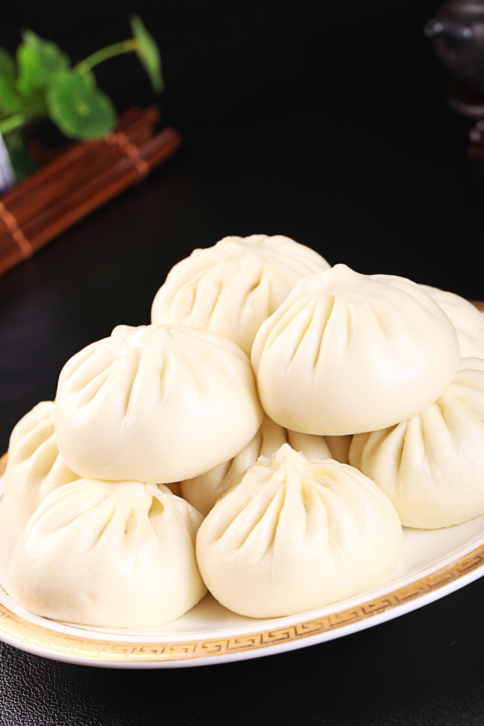 皇冠大肉包 (1)