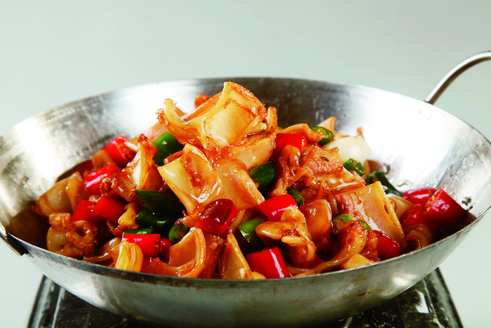 干锅美食焖锅湘菜麻辣香辣纸锅干锅黑羊脆