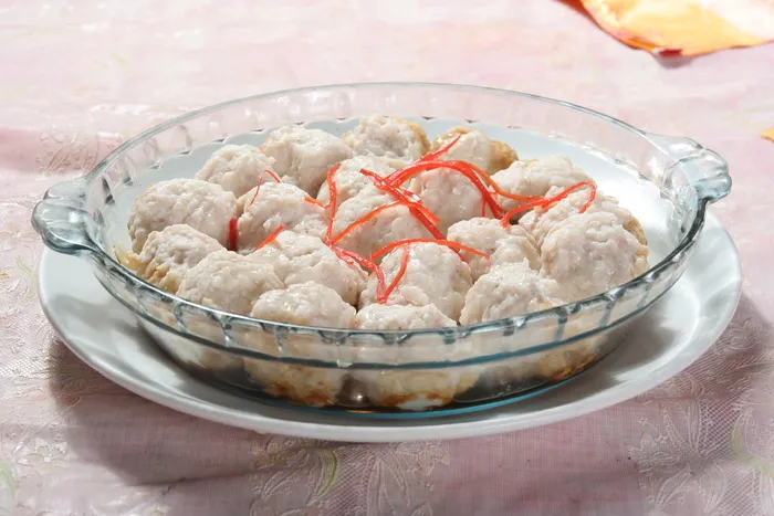  清蒸萝卜丸子 