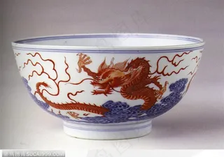 中华传统-褐色的龙花纹瓷碗