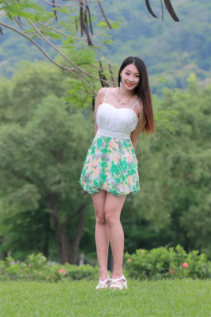 邻家女孩阳光明媚吴小葵高清美女摄影美图