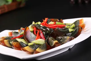 烧椒皮蛋 (1)