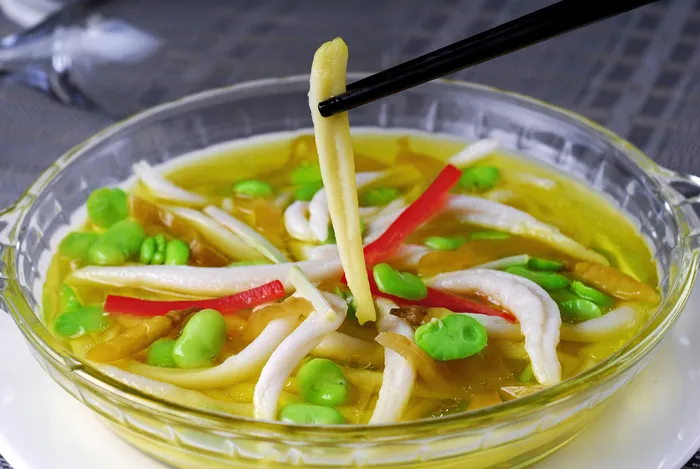 XTS061江湖---酸菜蚕豆烩面鱼