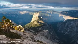 巍峨山脉美景壁纸