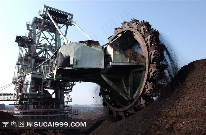 大型煤矿机械生产图片