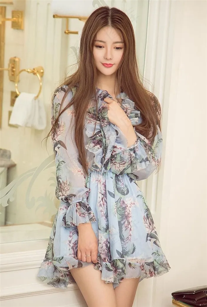 清纯美女高清手机壁纸