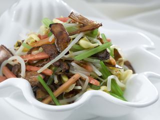 0911LCS-032 豆芽拌牛肝菌