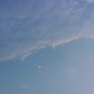简约动漫风夜幕月牙 简约动漫风夜幕月牙