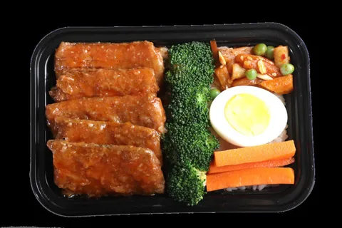 茄汁带鱼快餐盖浇饭产品成品高清大图餐盒装夜市小吃免扣