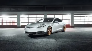 尚未出厂的特斯拉电动车