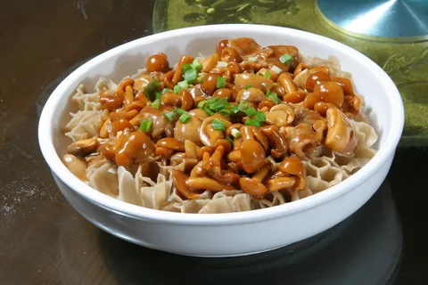 羊肉烤窝窝18元