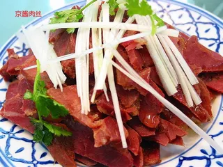 京酱肉丝美食元素菜品