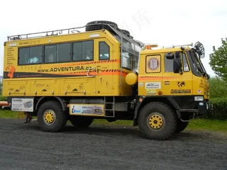 大型特种运输车工地素材